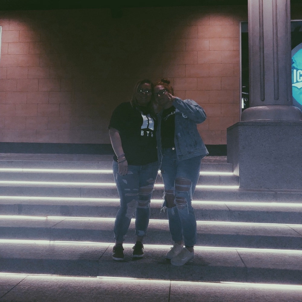 Meet your Posher, Claudia